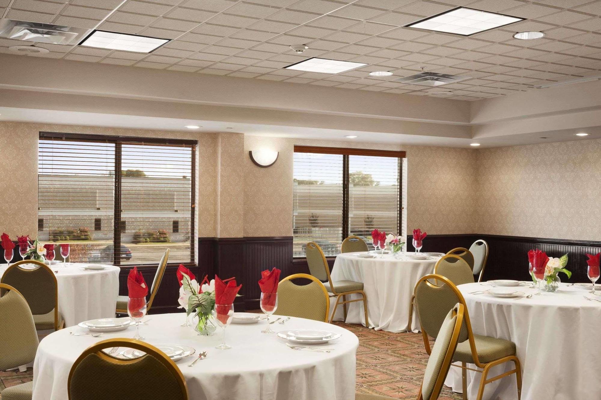 Wingate By Wyndham Chesapeake Otel Dış mekan fotoğraf